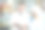 药剂师和客户谈论处方药。图片下载