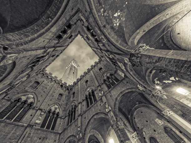 意大利托斯卡纳山城锡耶纳图片下载