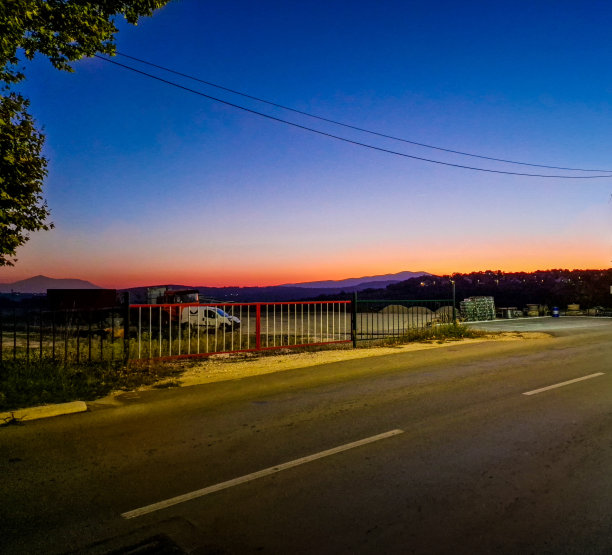 黑夜即将来临图片下载