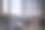 商业环境——商人站在办公室，看着窗外图片下载