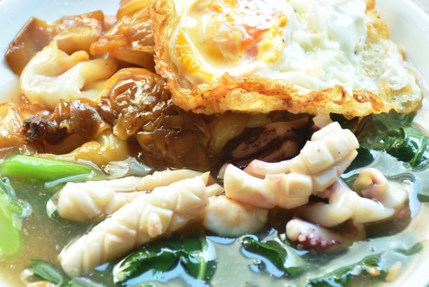 大米粉炒熟，黑豆酱，鱿鱼片，羽衣甘蓝汁，鸡蛋图片下载