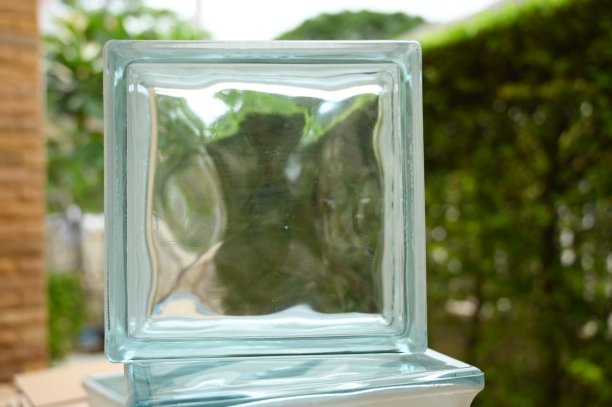 玻璃砌块用于室内装饰、建筑行业图片下载