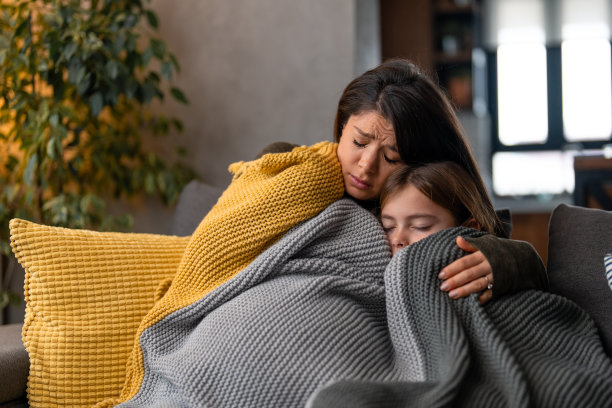 靠近点，我给你暖和暖和。图片下载