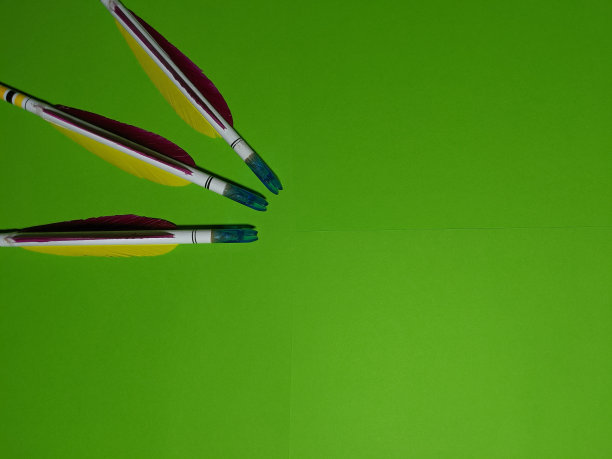 绿色背景的箭头图片下载