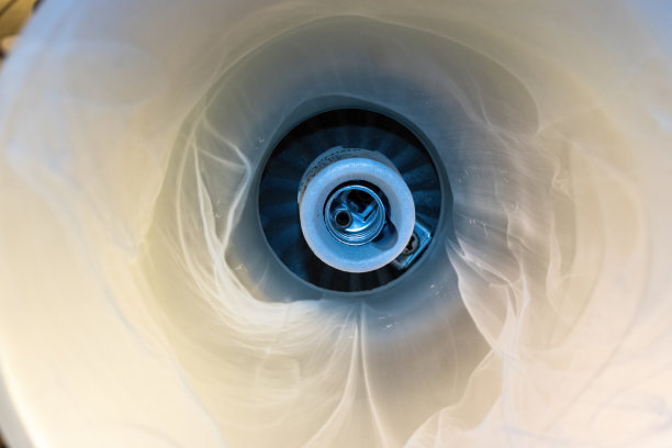 没有安装灯泡的灯座图片下载