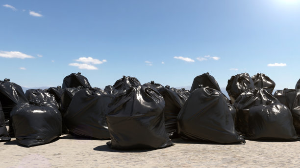 一组黑色塑料垃圾袋垃圾在地上与夕阳的背景。3 d渲染。图片下载