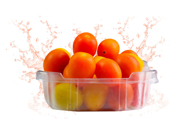 新鲜的圣女果水花收获图片下载