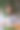 俏皮女子在车间制作绿色花道图片下载
