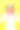 一个可爱的白人漂亮的年轻女子在草帽与多汁西瓜的颜色背景。图片下载