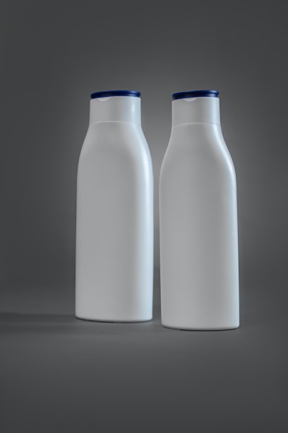 一瓶白色乳液图片下载