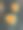 垂直拍摄黄玫瑰透过玻璃窗与水滴图片下载
