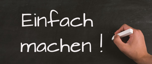 只是做的是站在德语黑板上，教练的概念，激励和教育，时间开始图片下载