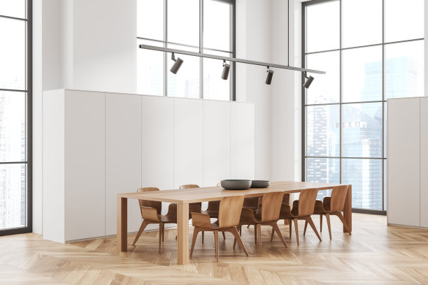 明亮的办公室内部的角落视图与全景窗户图片下载