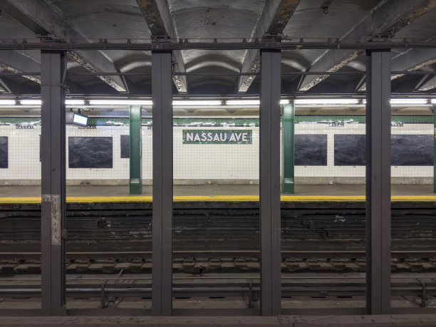 地铁站图片下载