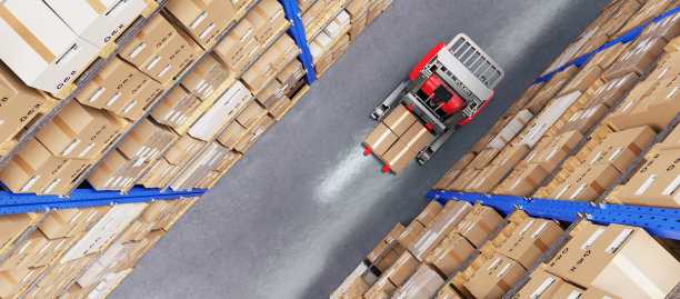 仓库场景与高货架和到达叉轨道。俯视图图片下载
