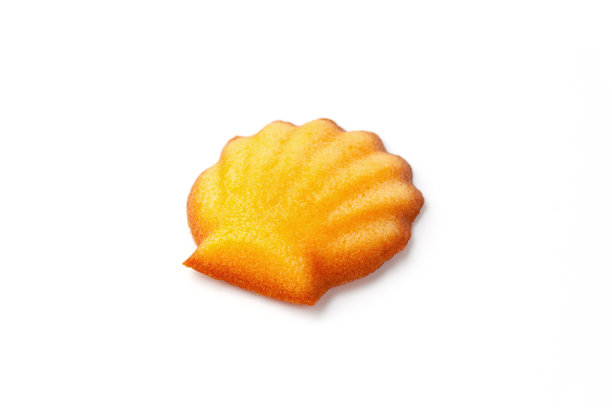 白色背景上的玛德琳法式糕点图片下载