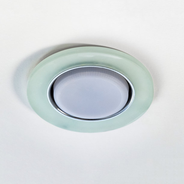 嵌入式天花板led灯图片下载