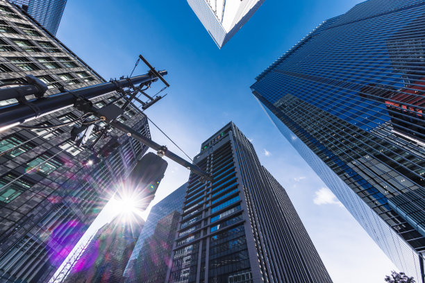 阳光明媚的东京建筑图片下载