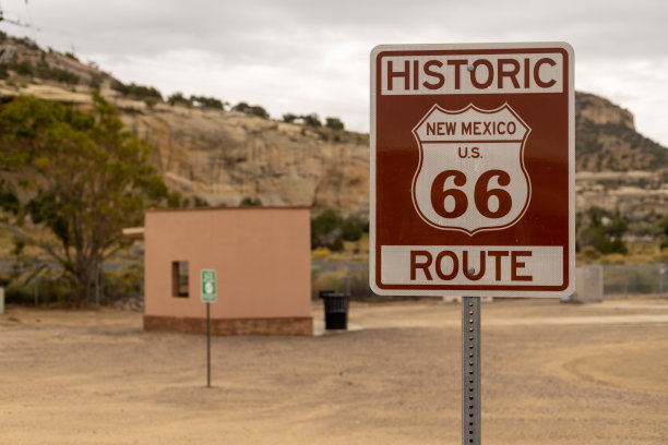 历史悠久的66号公路标志图片下载