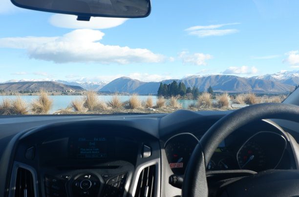 蓝湖倒影图片下载