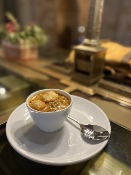 一杯汤图片下载