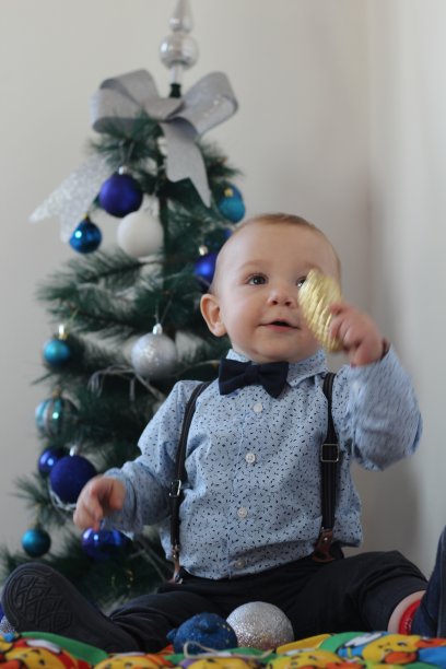 宝宝和他的生日图片下载