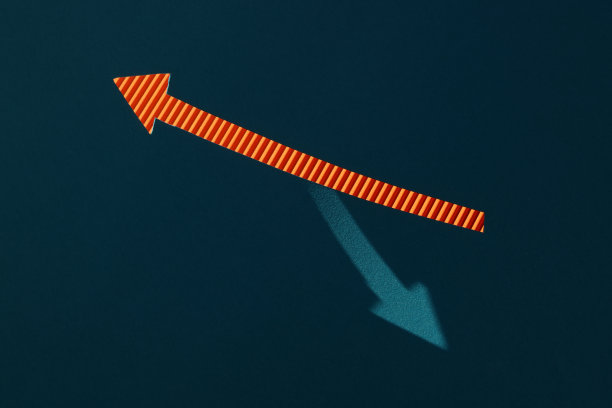 纸张背景上的箭头形状图片下载