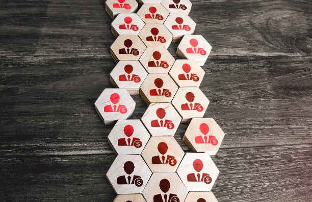 投资者正在撤出股票资产。图片下载