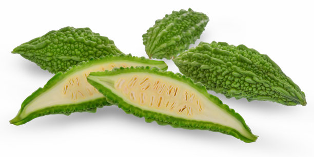 白色背景上的苦瓜图片下载