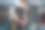 中年成年黑人男子准备与拳击教练在健身房图片下载