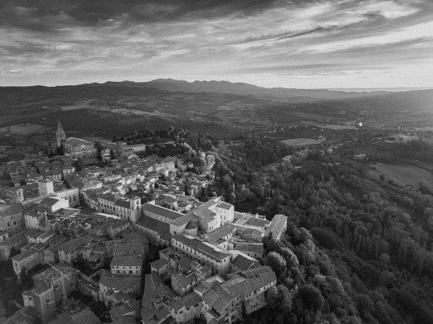 托迪，意大利老城，来自无人机图片下载