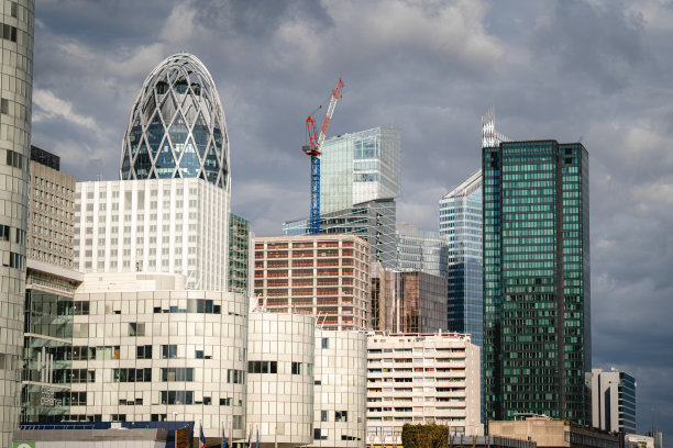 巴黎拉德芳斯的城市景观图片下载