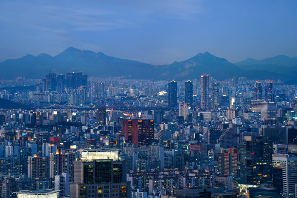 城市的夜景图片下载