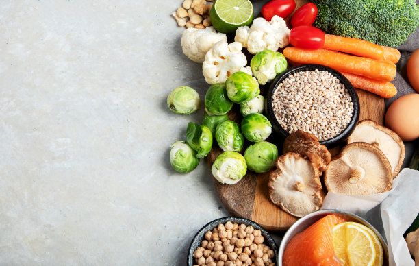 选择健康食品。图片下载