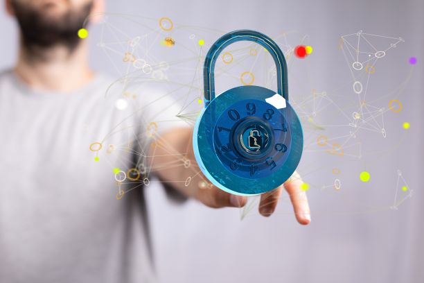 人的手指触摸一个三维渲染的安全概念与浮动挂锁和二进制代码图片下载