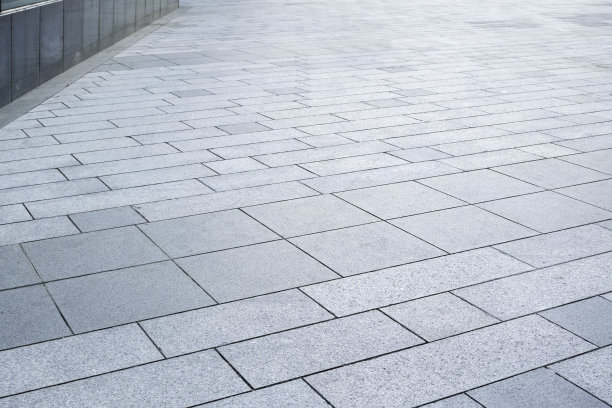 用地砖铺成的方形地板图片下载