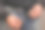 一个男人拉上牛仔裤的拉链图片下载