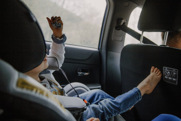 家庭旅行图片下载