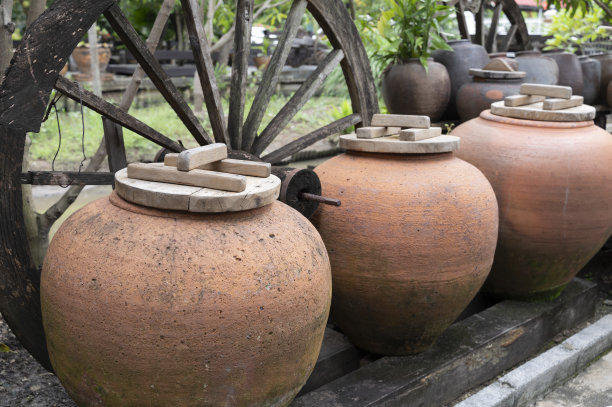 很多罐子图片下载