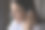 快乐的呼叫中心办公室员工戴着耳机和麦克风图片下载