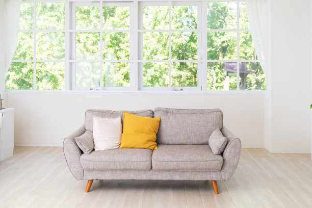 客厅和窗户图片下载