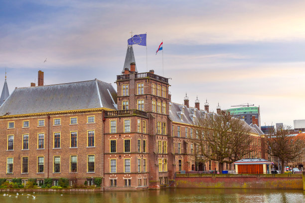 荷兰海牙宾南霍夫议会图片下载