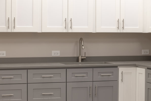 现代的水槽图片下载