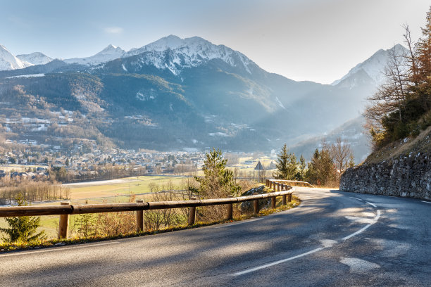 法国圣拉里索兰的鸟瞰图图片下载