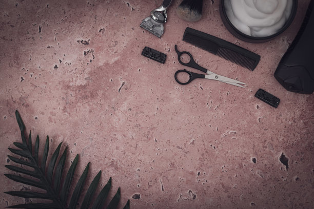 一套剃须用品。图片下载