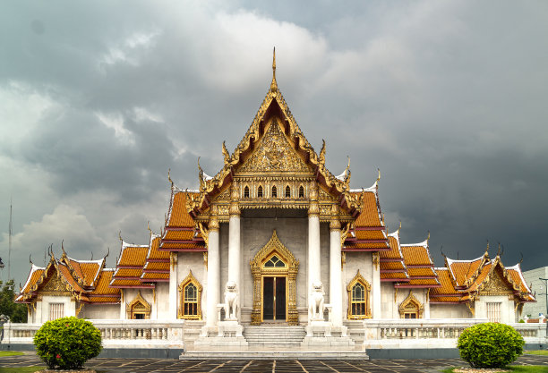 泰国大理石寺庙或笏Benchamabophit，曼谷图片下载