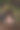 十几岁的公主赤脚坐在秋千上，在神秘的装饰房间里摆姿势。时尚的少女在室内看着相机。幻想艺术照片，童话概念。本空间图片下载