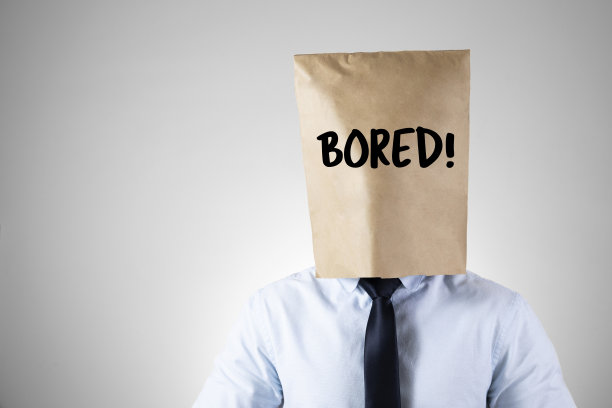 戴着纸袋面具的商人图片下载