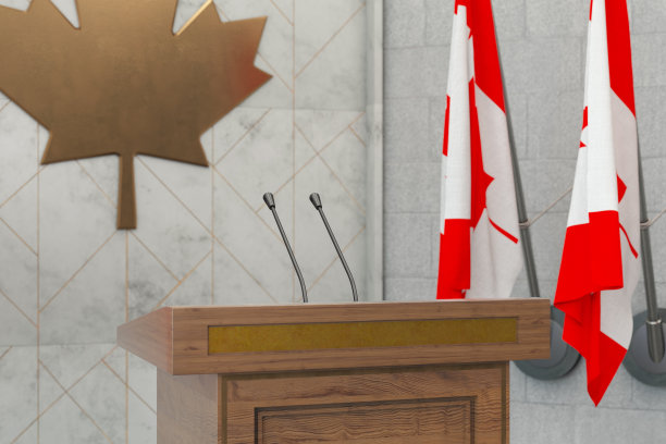 带有加拿大国旗的加拿大新闻发布会或议会演讲概念图片下载