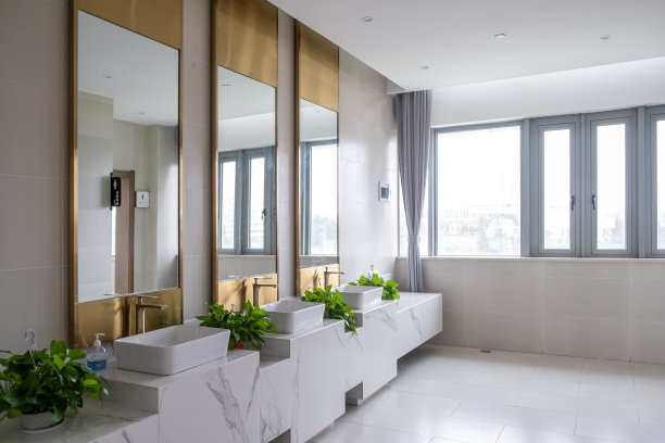 干净的浴室一角图片下载